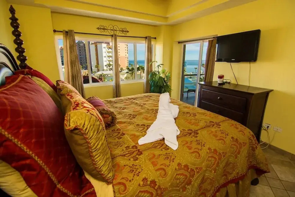Beautiful 2 Bedroom Condo on the Sea of Cortez at Las Palmas Resort BN-401 2 Condo by RedAwning