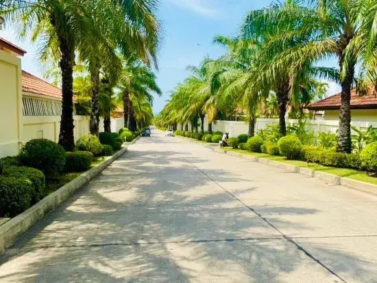 MJ21 Majestic Residence