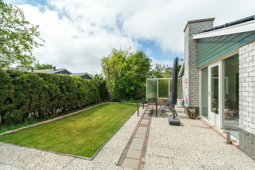 Holiday Home near Petten Beach with Pool