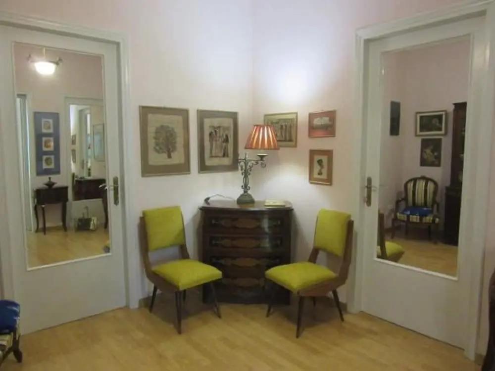 Marion-Athenian Style Apartment