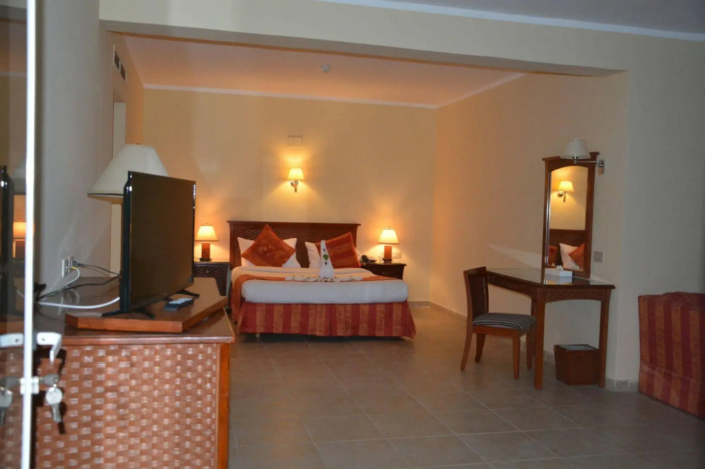 Le Mirage New Tiran