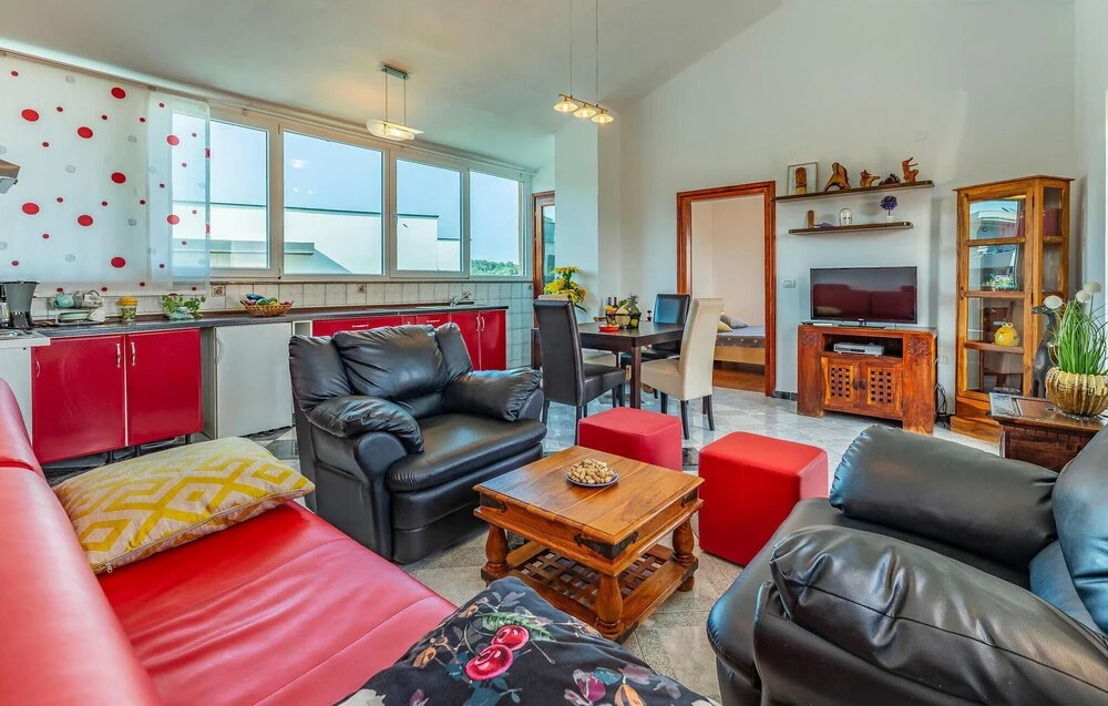 Amazing Apartment in Medulin With Wifi and 2 Bedrooms