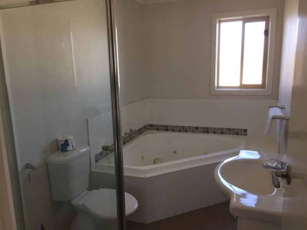 Inverloch Cabins & Apartments
