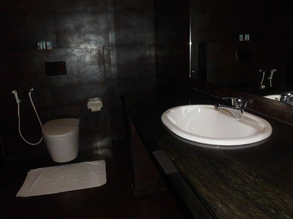 Club Mirissa