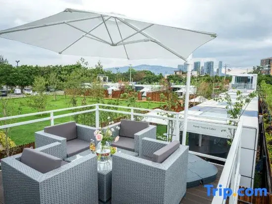 Lakeside Holiday Camp Homestay