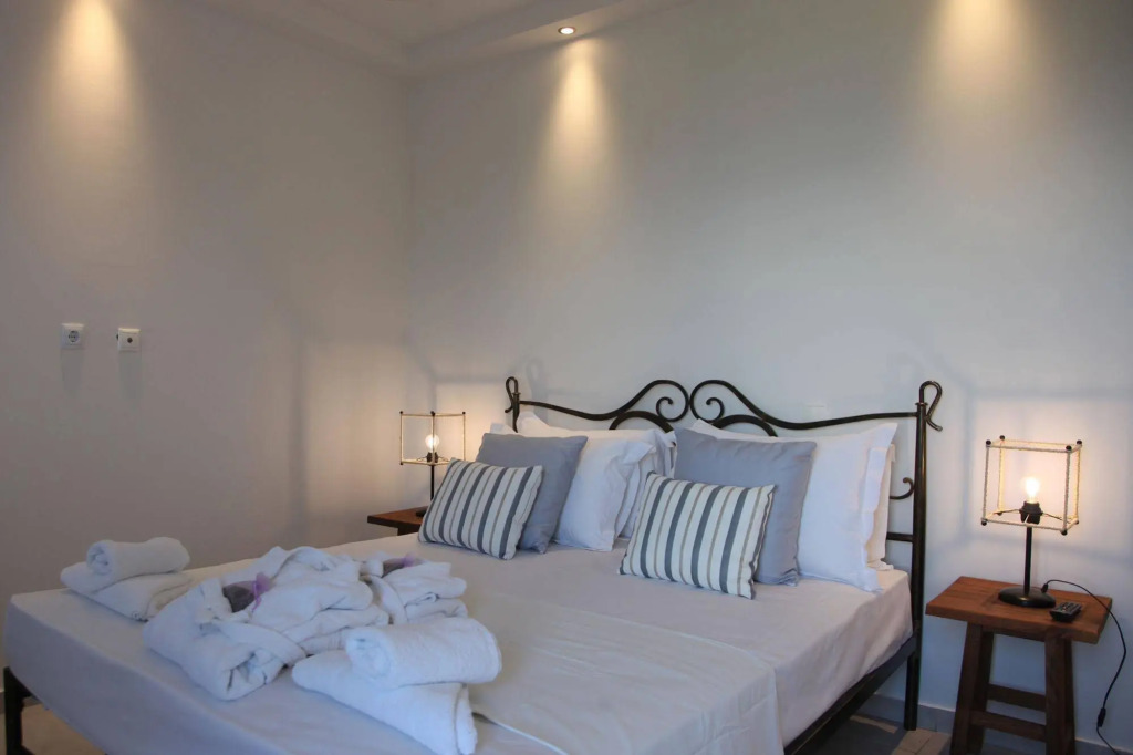 Afitos Beach Apartments