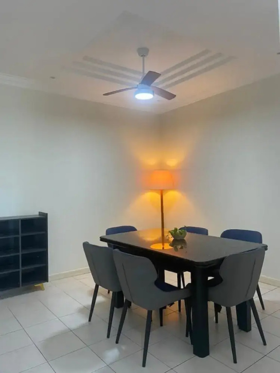 3R Balcony & Wifi Haven