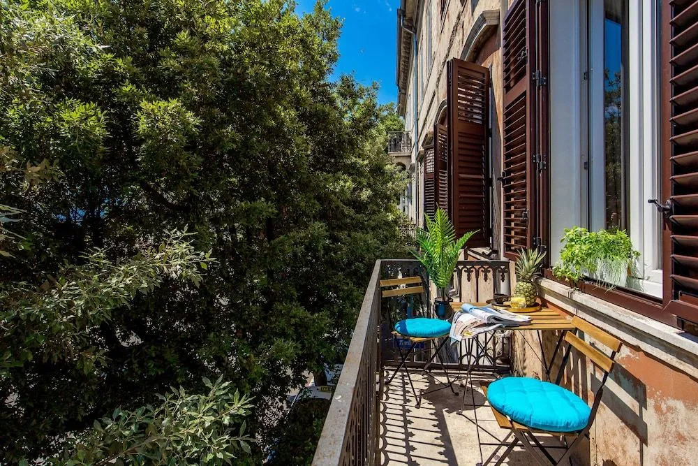 Apartments Carpathia