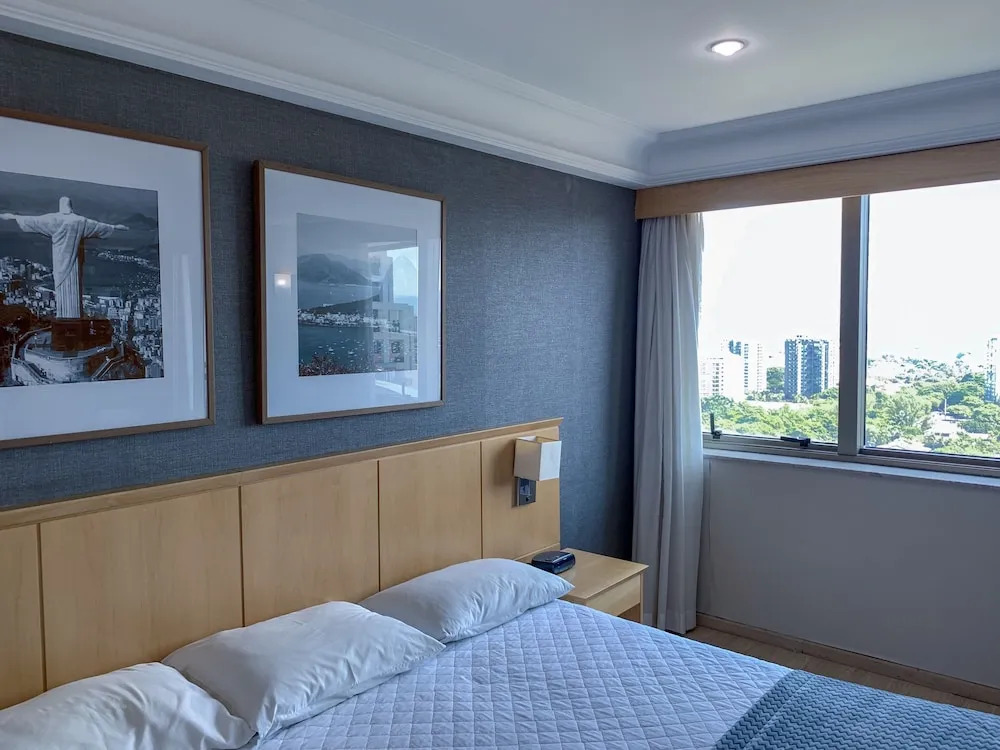 Flat With Services and Pool - Barra