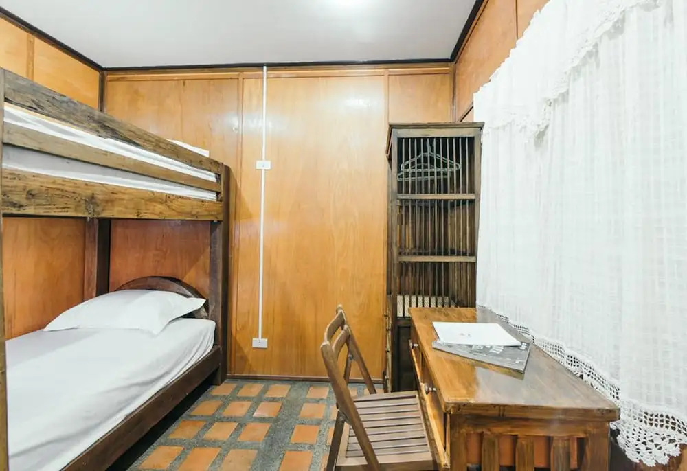 SS Store Bed & Breakfast