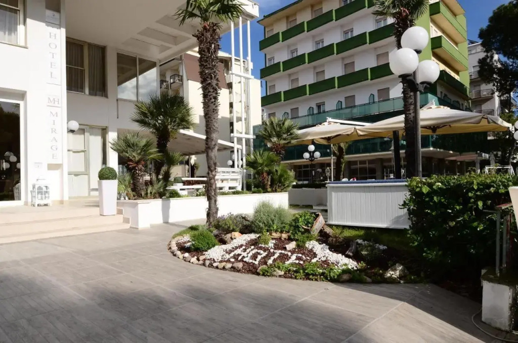 Hotel Mirage