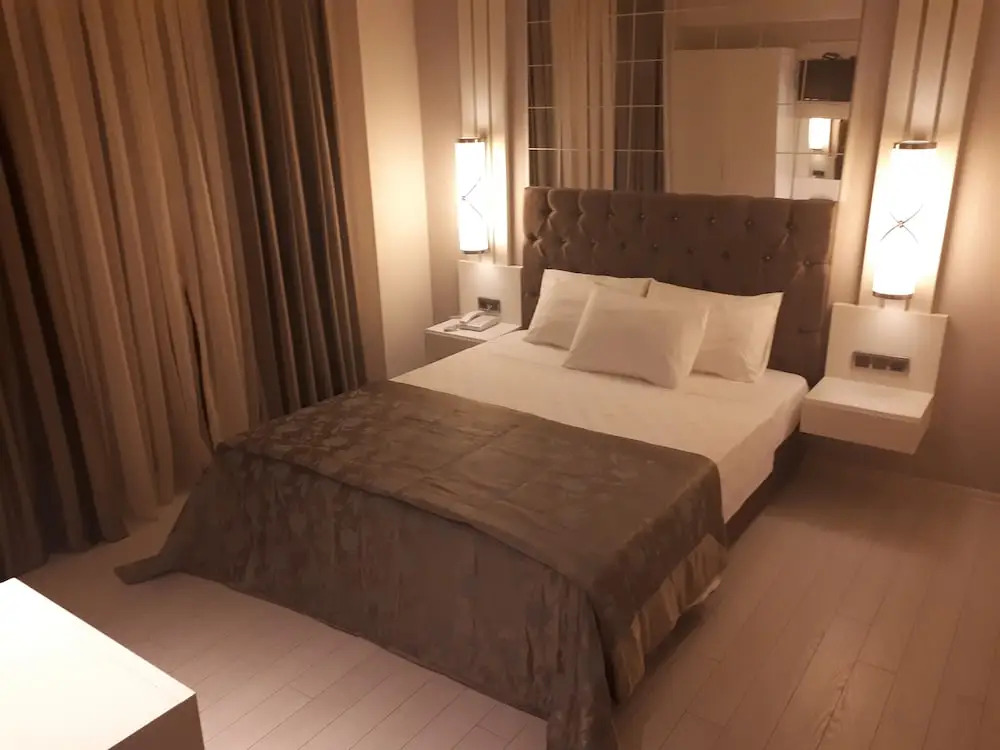 Sare Hotel