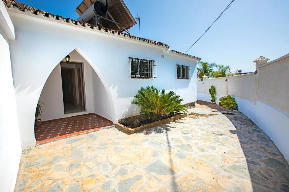 OleHolidays Villa Loleta vistas al mar, 100 m. Playa - piscina privada