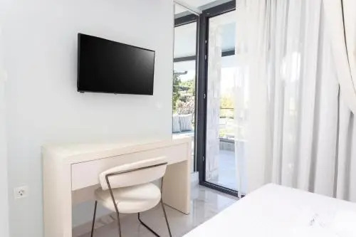 White Pearl Luxury Villas