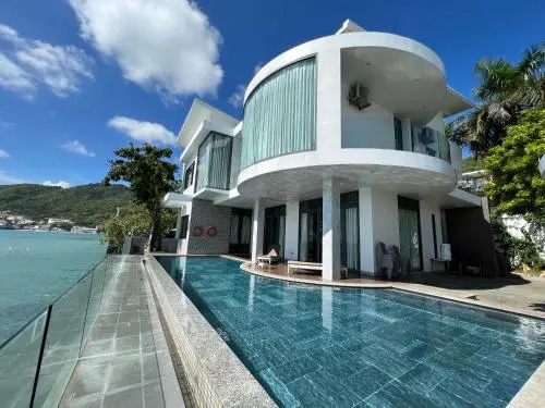 Nancy Caviar Villa