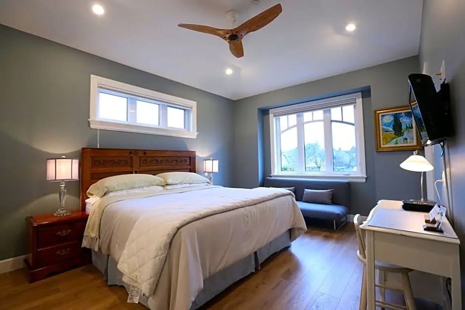 Vancouver Traveller B&B