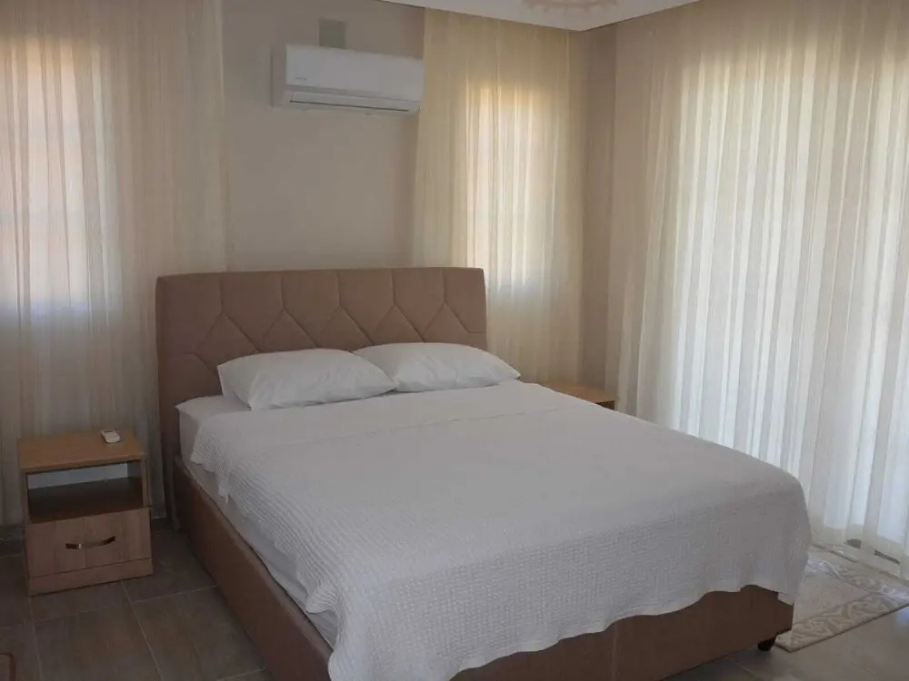 Stunning 4-bed Villa Konak Private & Pool