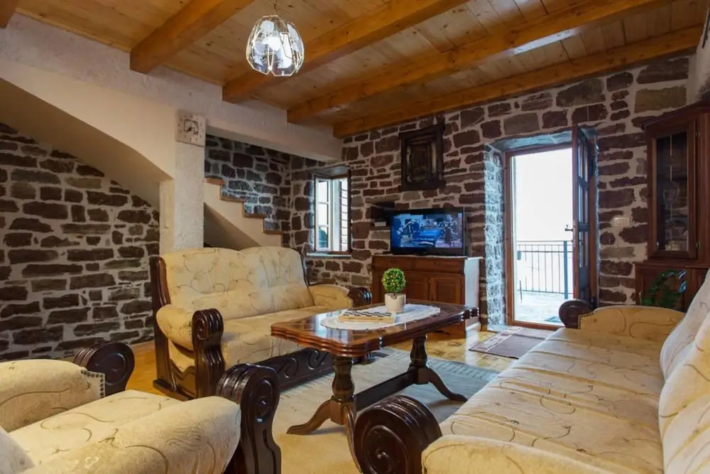 Old Stone House Villas