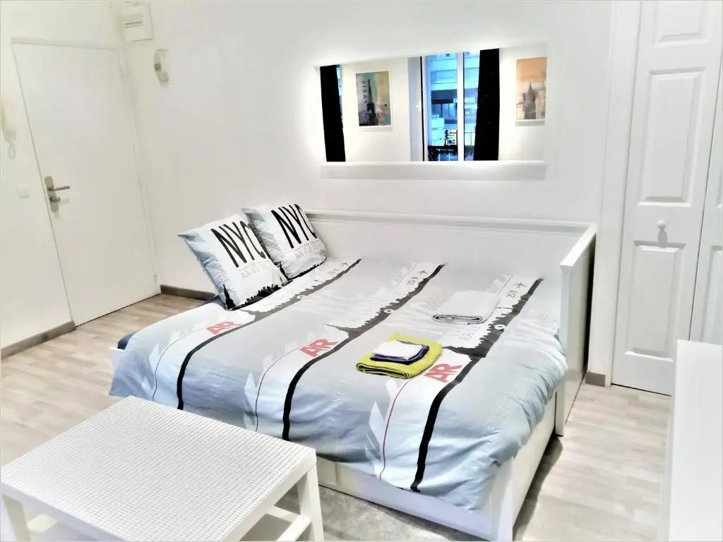 Appartement Proche Centre Ville, Gare Et Autoroute