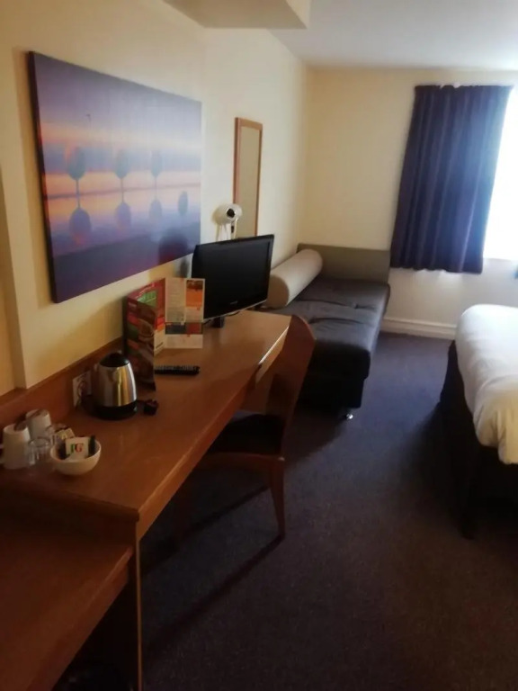 Purple Roomz Preston South