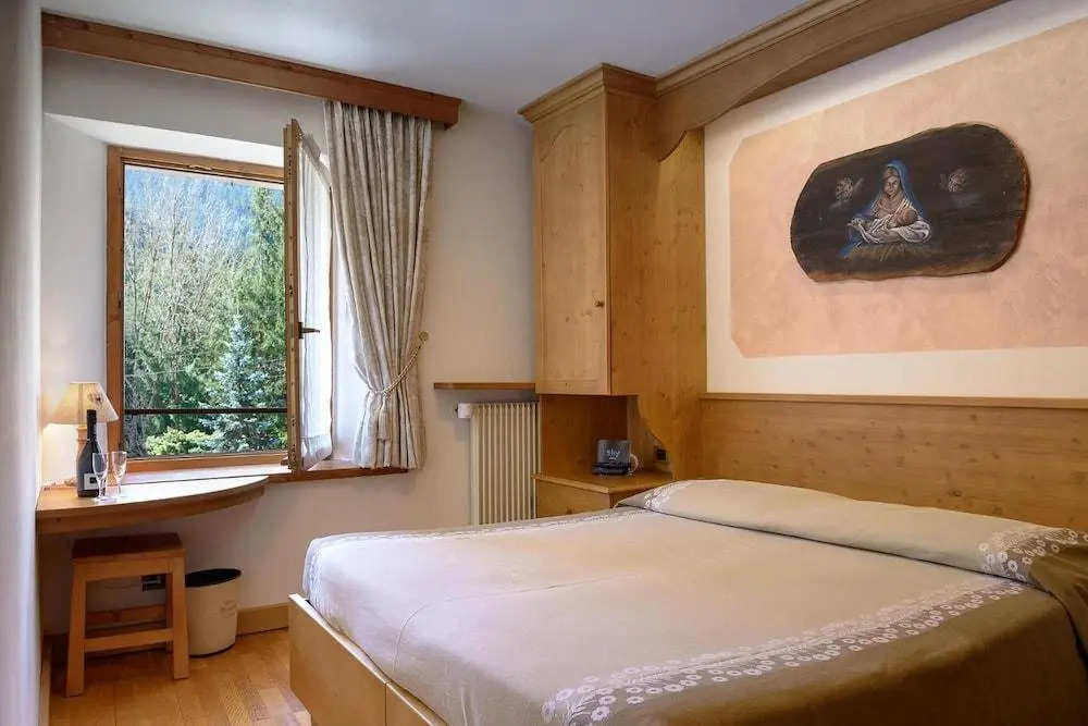 Albergo Miravalle-Tre Cime Views