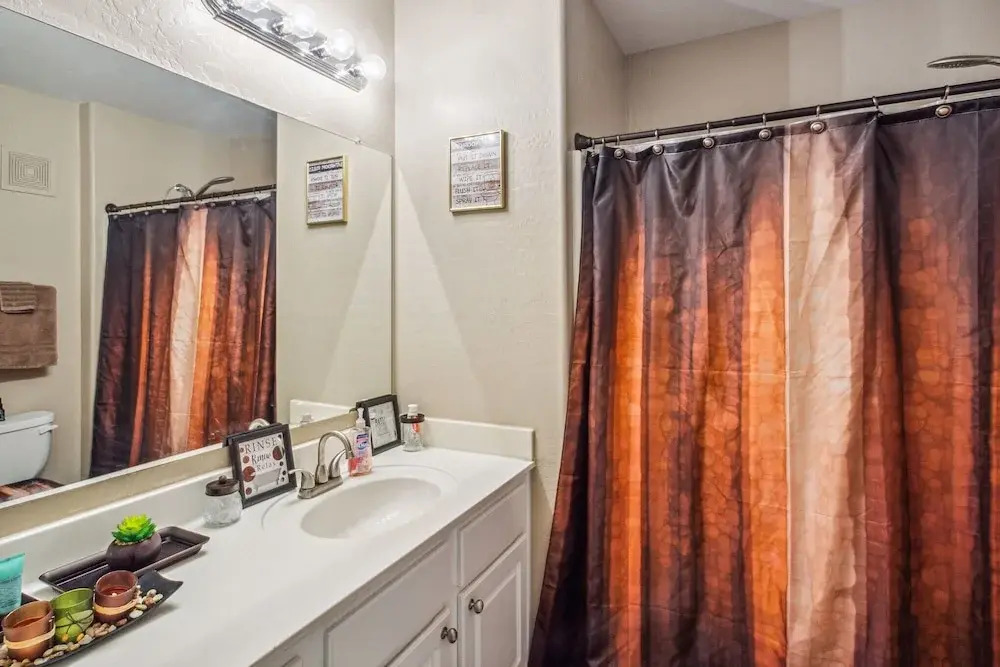 Cozy Chandler Condo 1 Bedroom Condo by Redawning