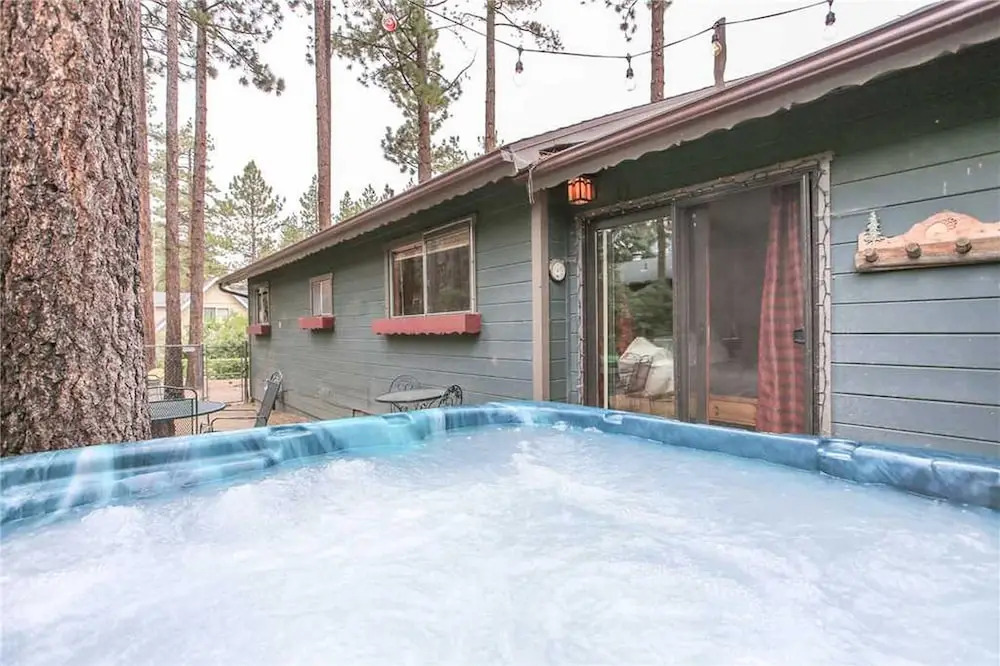 A Robinson Lodge