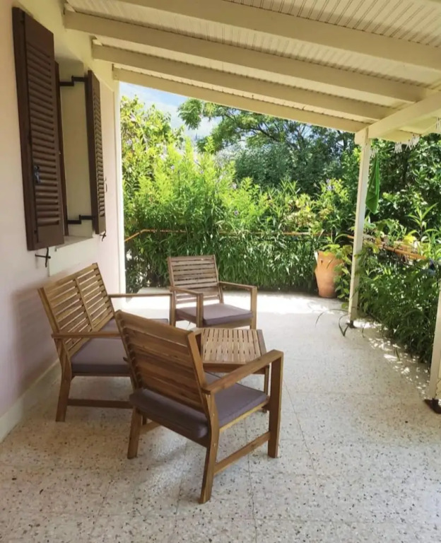 Villa Delphia One Bedroom Traditional House