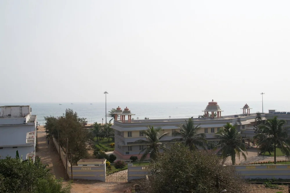 OYO 3676 Hotel Sai Sandpiper