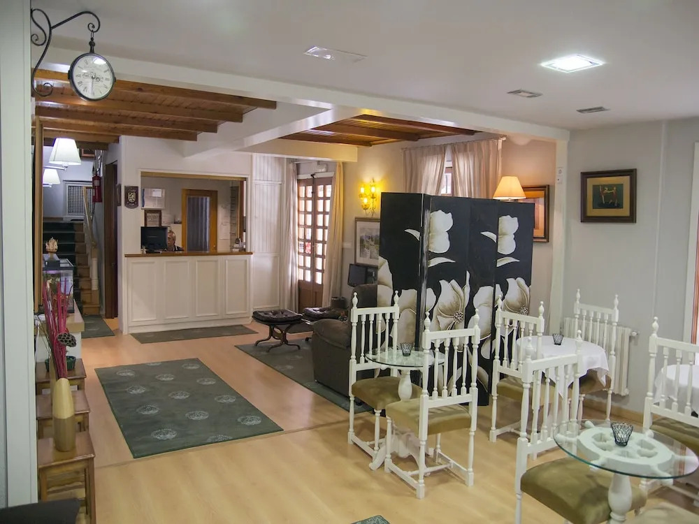 Hotel Tres Carabelas