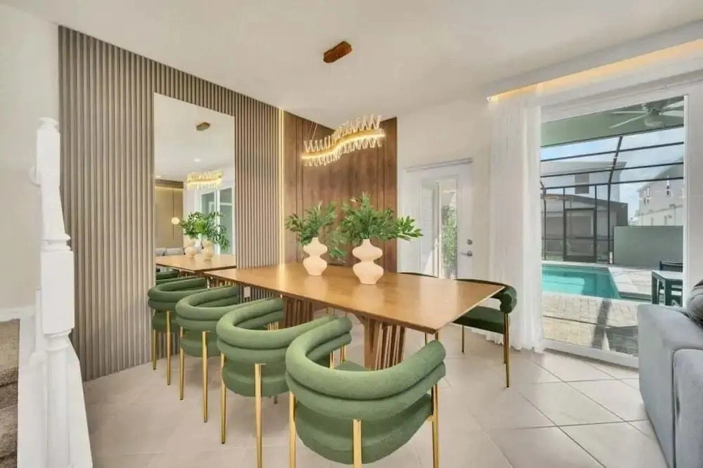 5 Bedroom Townhome With Private Splash Pool! 5 Townhouse