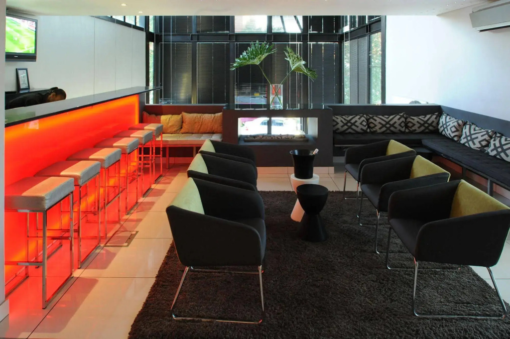 Kathu Hotel