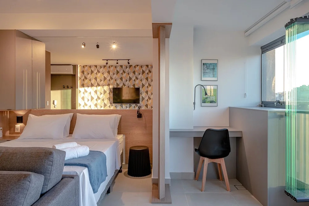 Studio com piscina aquecida e AC