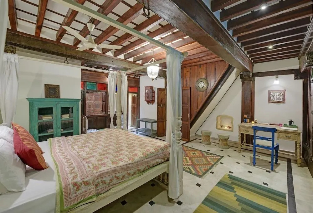 Dodhia Haveli