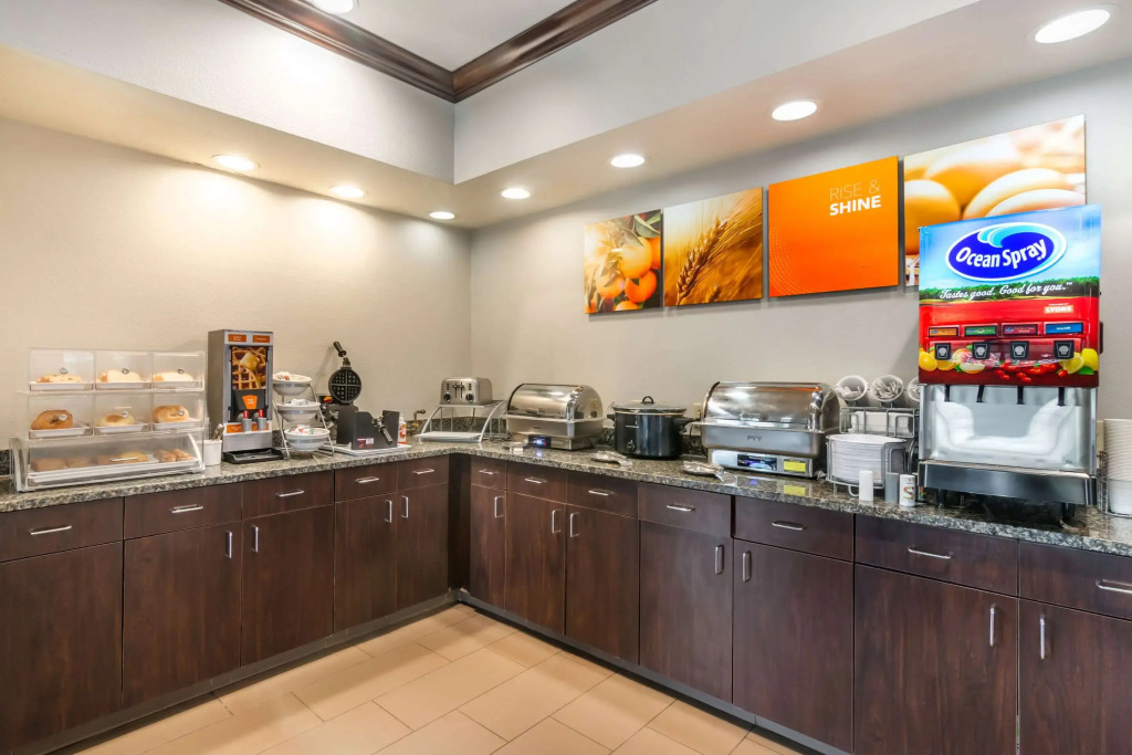 Comfort Suites Manhattan