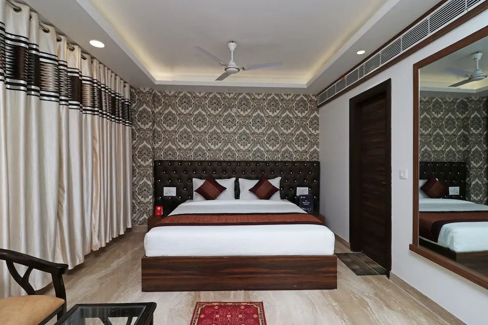 Capital O 10316 Hotel Sun View International