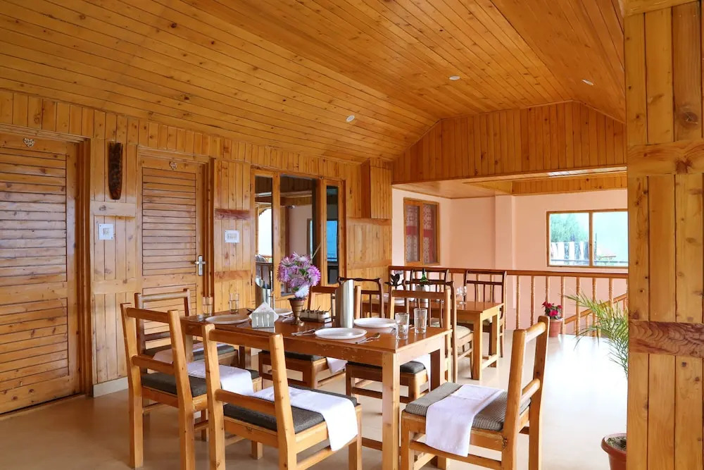 Kanyal Height Cottages