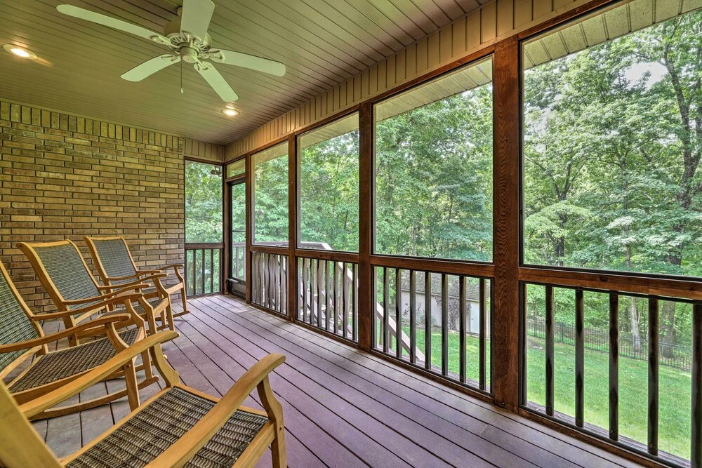 Bentonville Home w/ Pool Table, 2 Mi to Downtown!