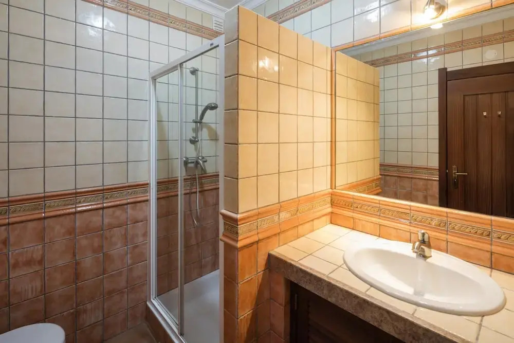 Apartment Near Praia do Carvalho Beach