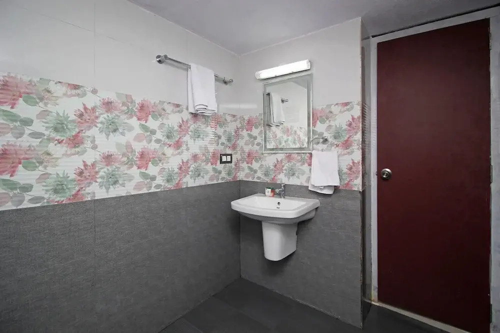 OYO 6556 Ramra Homestay