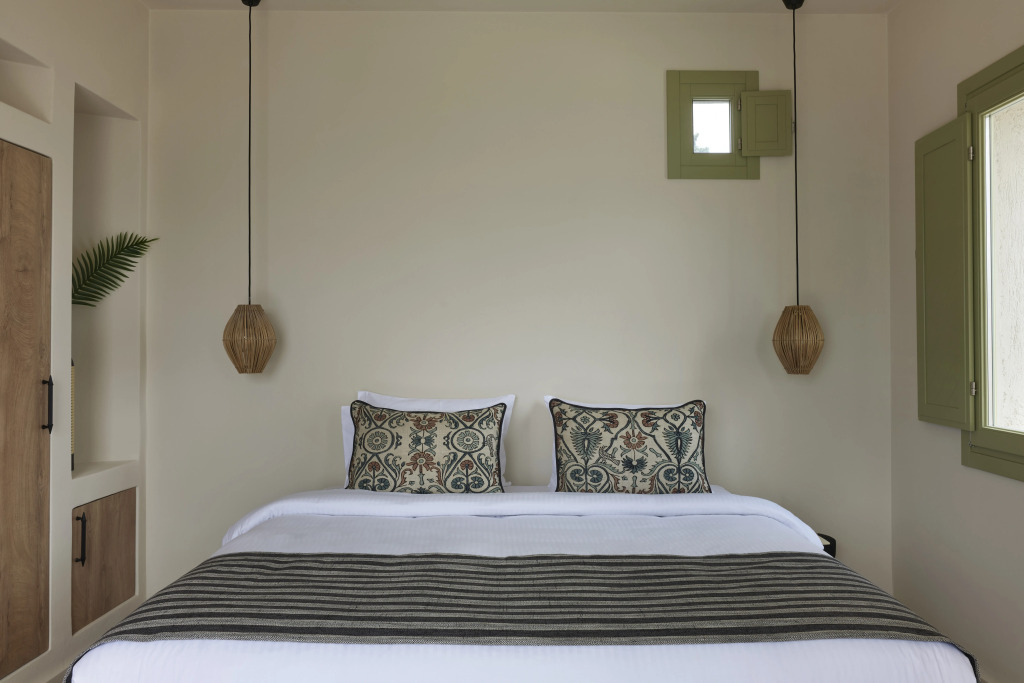 Aeon Suites