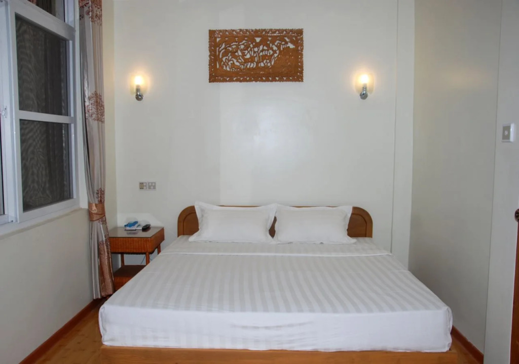 Golden Dream Hotel
