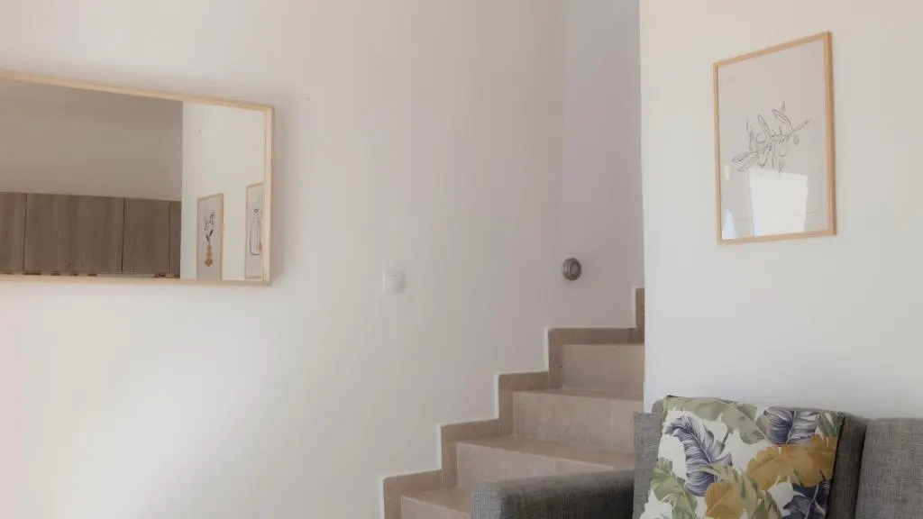 Family-size House in the fields of Naxos 2BR Queen, 2TV, 2WC