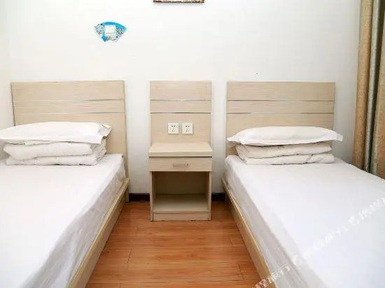 Xinyuan Express Hostel