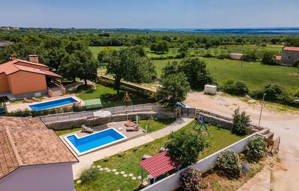 Nice Home in Vodnjan With Wifi and 2 Bedrooms