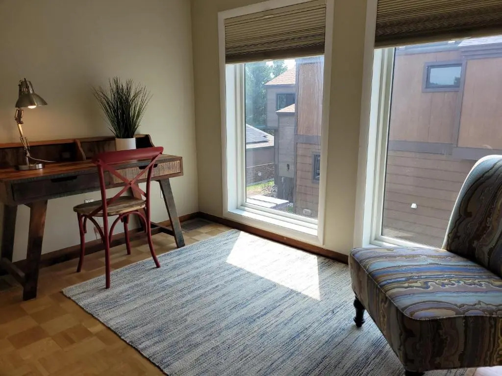 Creekside Home - Contemporary 3br/3ba Home Walking Distance to Frisco Main St and Free Shuttle