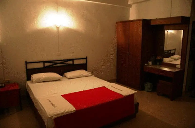 Coolphuket Hostel