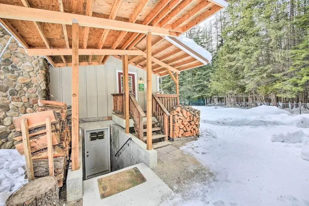 Priest Lake Apartment Near Hiking Trails