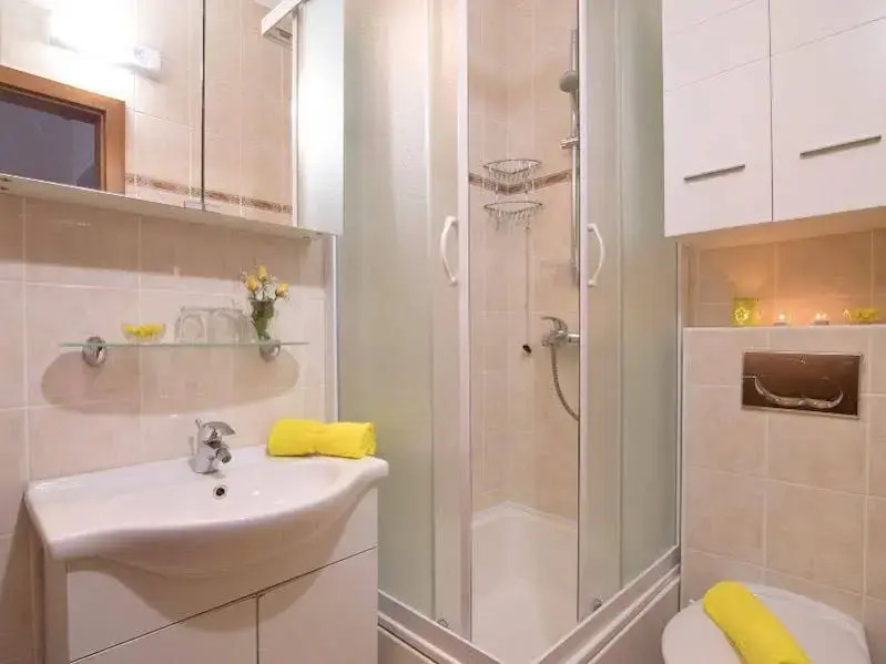 Apartments Iskra