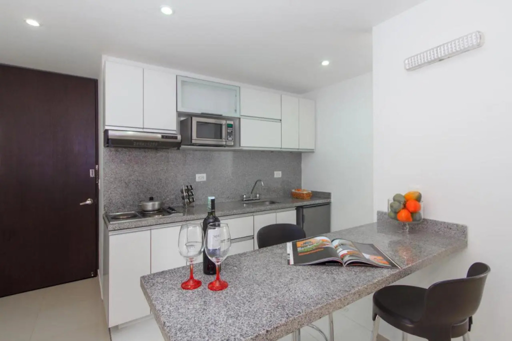 122 Plaza Apartahotel